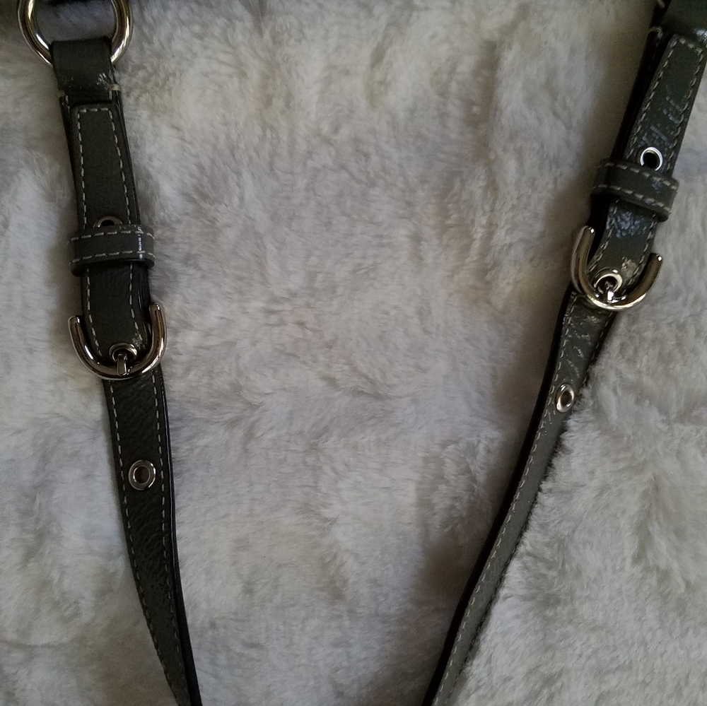 Handbag - Picture 10 of 14